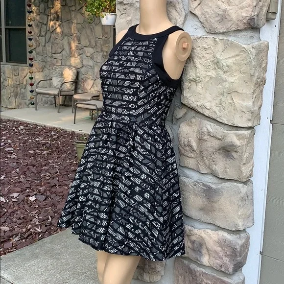 spaghetti lace dress A-LINE SPAGHETTI STRAP GITTER LACE MAXI DRESS